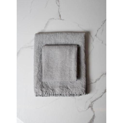 chateau washcloth 17''x17'' / grey