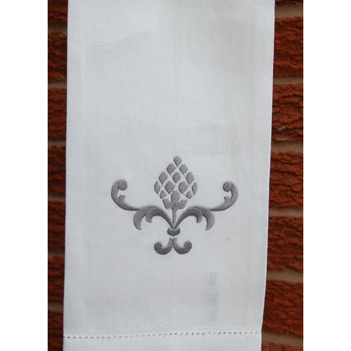embroidered pineapple hand towel 18''x24'' / "atlas" white / embroidered pineapple