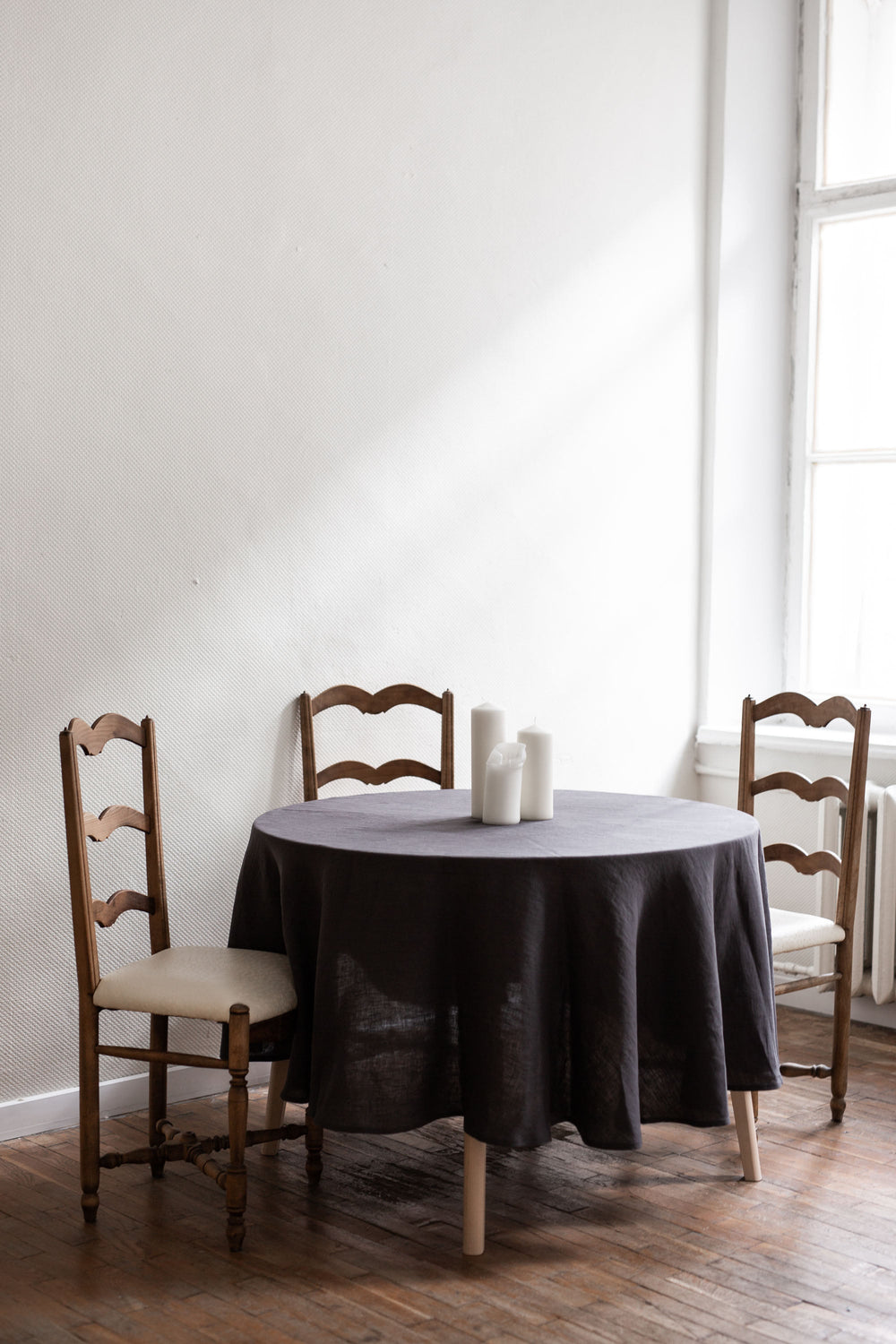 Round Linen Tablecloth Charcoal