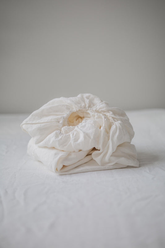 Linen Fitted Sheet in White