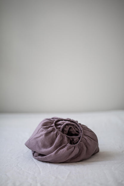 Linen Fitted Sheet in Dusty Lavender