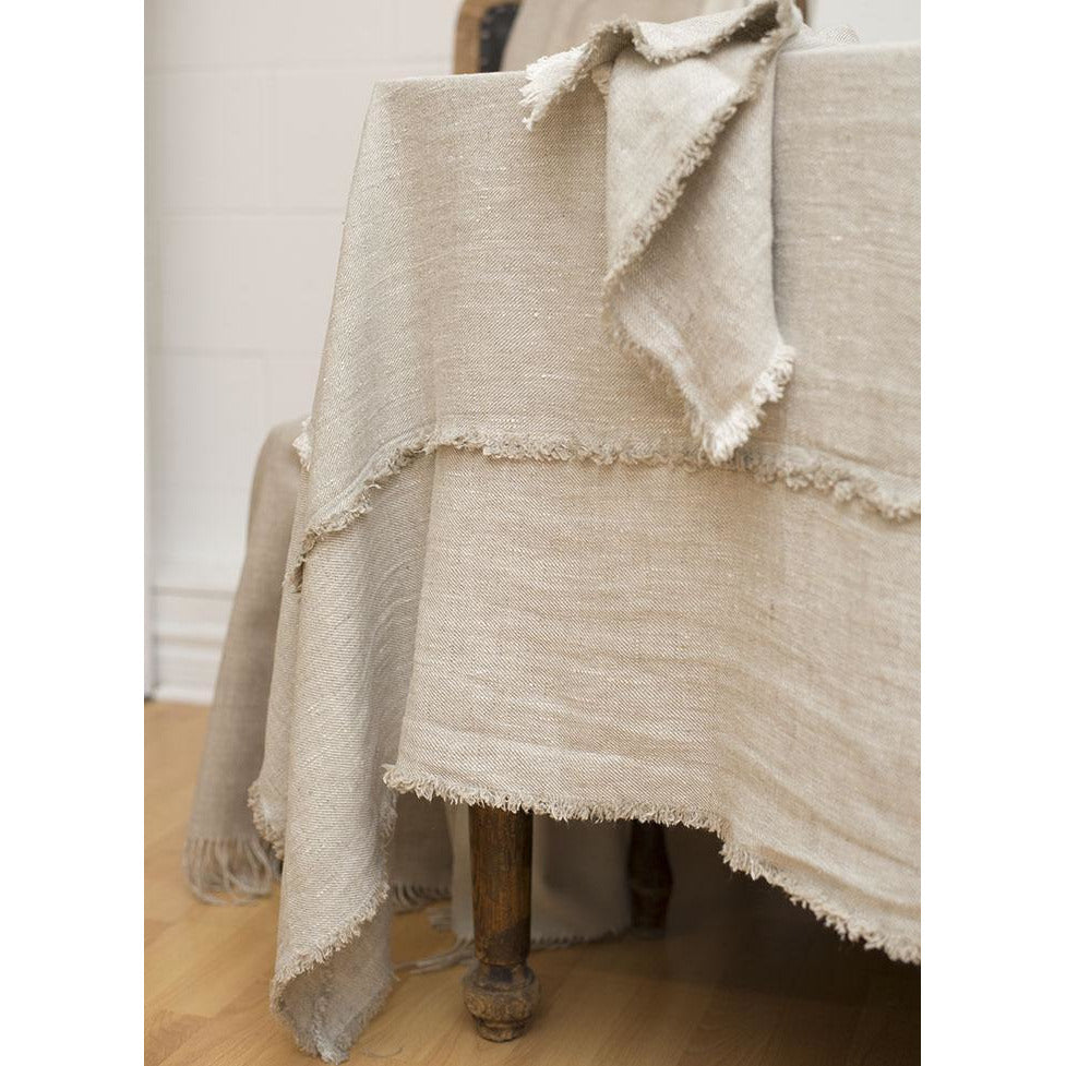 bilbao tablecloth natural & beige