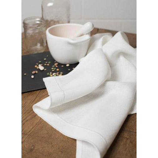 leonardo tea towel snow white / white