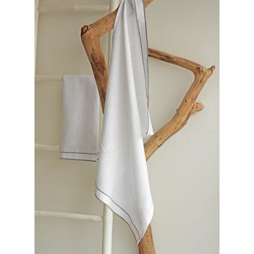 leonardo tea towel white / silver