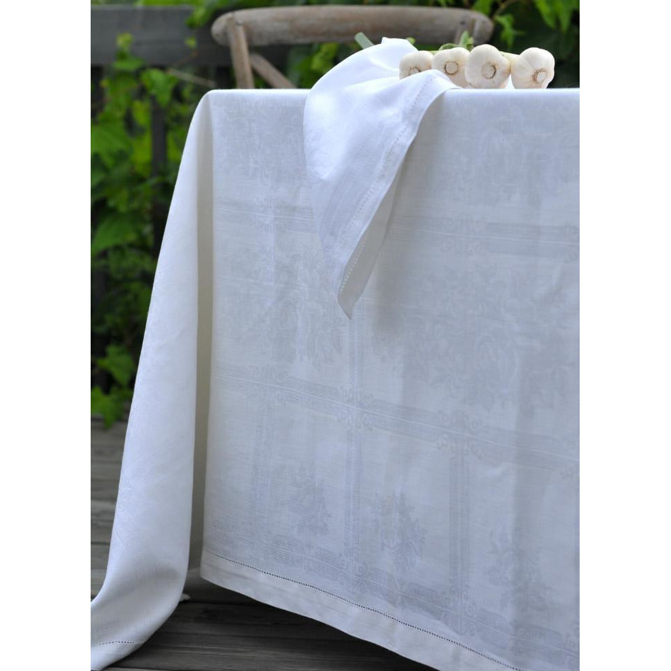 natalie tablecloth